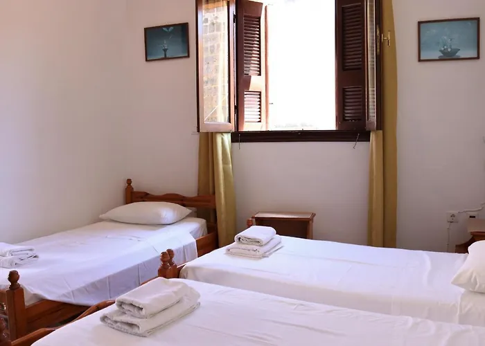 Stavros Casa de hóspedes 3*