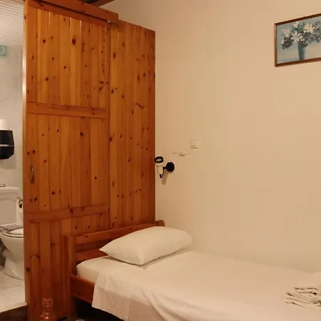 Stavros Guest house