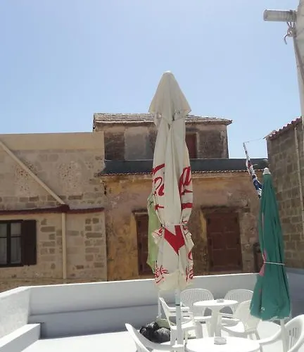 Konukevi Stavros Rhodes City