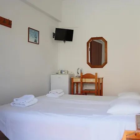 Stavros 3*