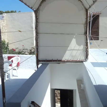 Casa de hóspedes Stavros 3*