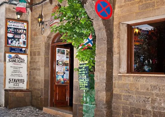 ゲストハウス Stavros Rhodes City